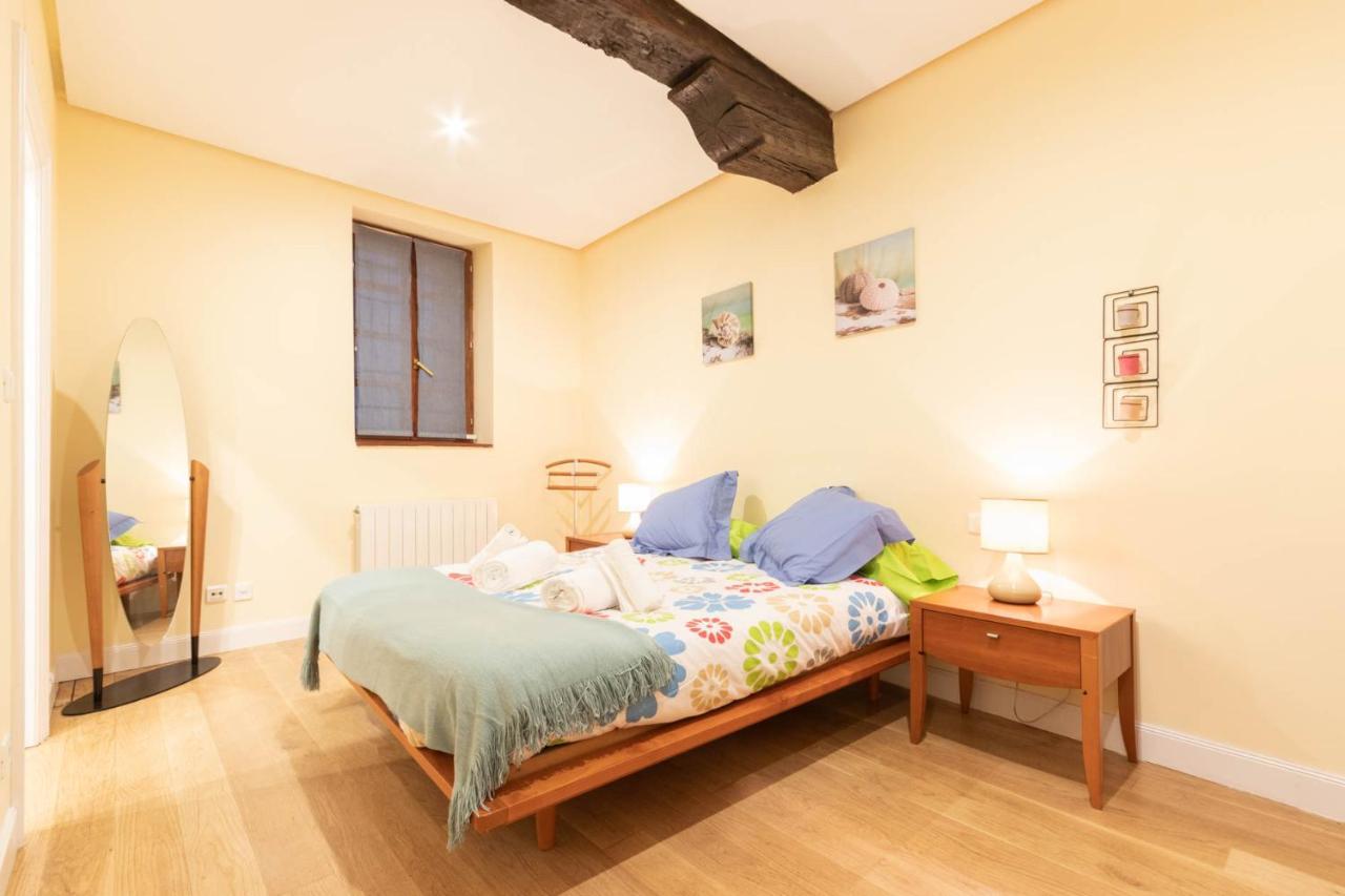 Casco Viejo Tradicion Pinchos Y Gastronomia Apartment Bilbao Ngoại thất bức ảnh